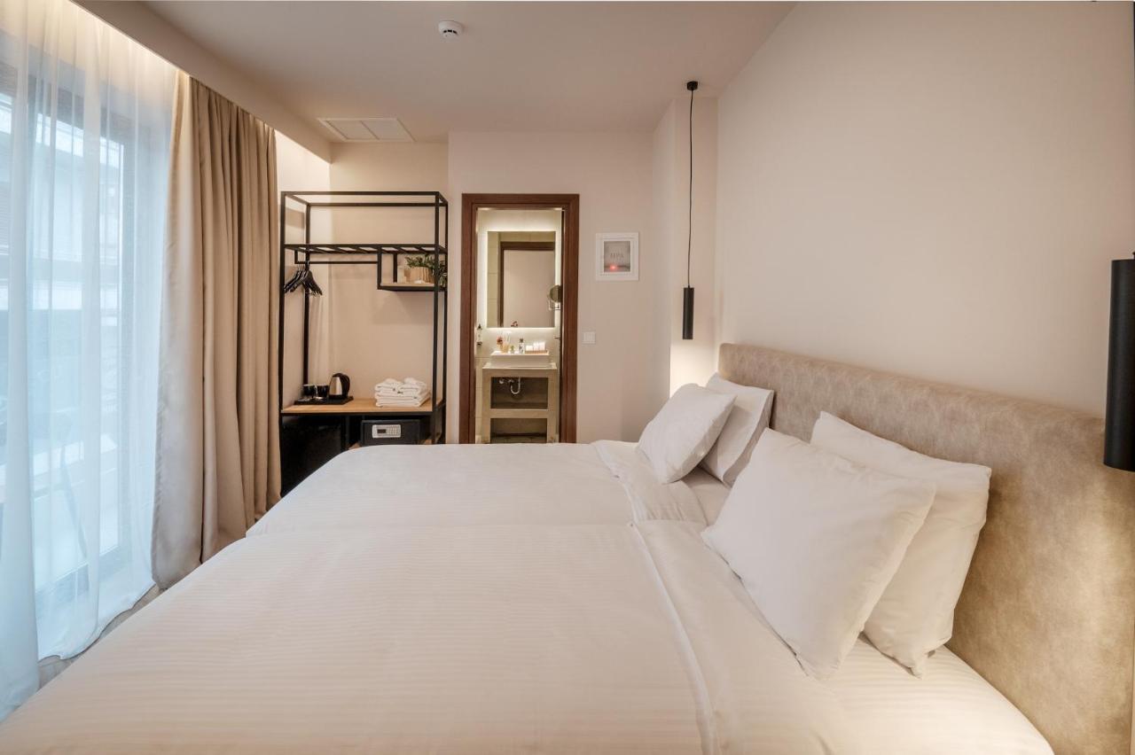 Ira - Ηρα Hotel Каламата Екстер'єр фото